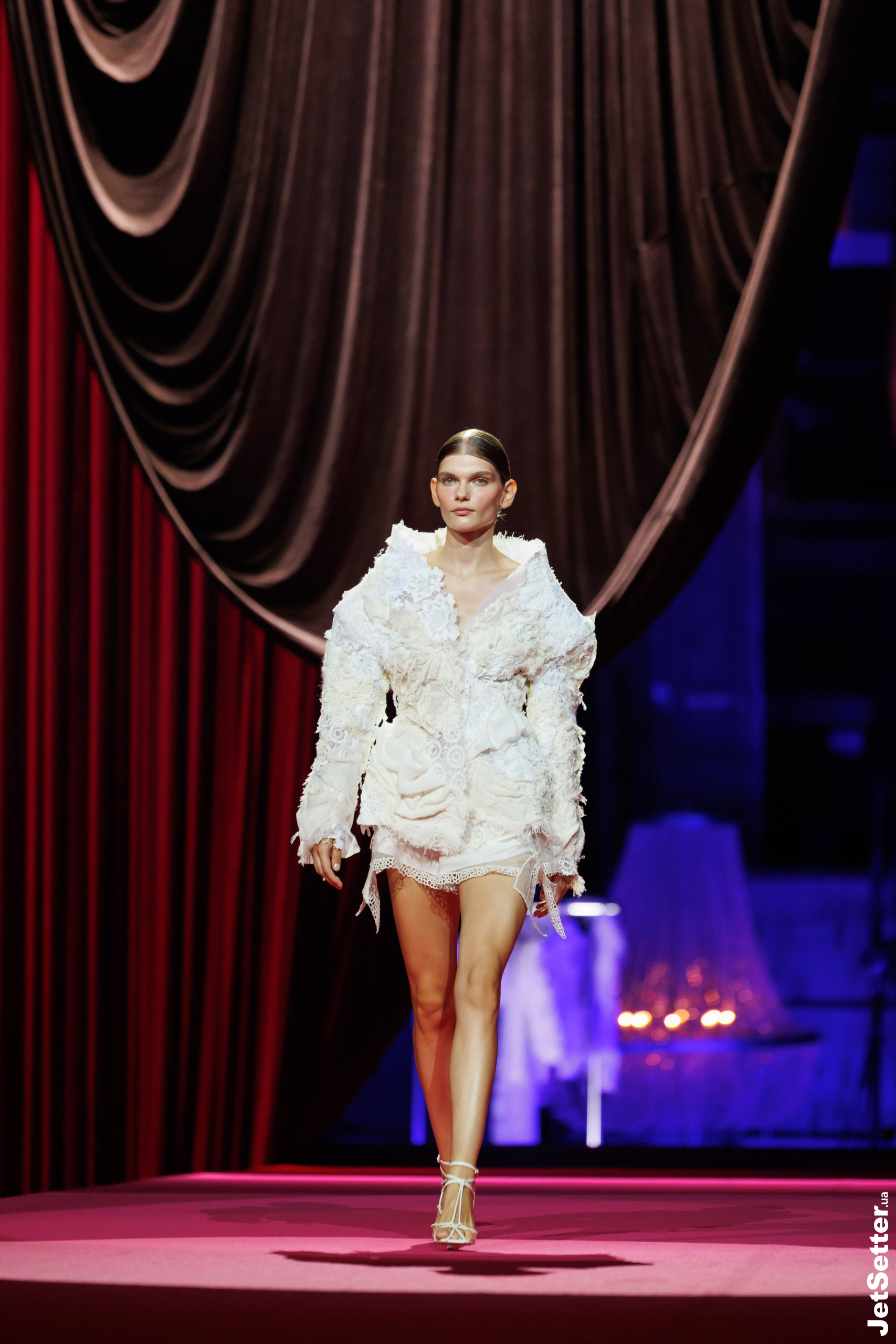 UFW: показ the COAT by Katya Silchenko FW 26/27 в Національній опері України