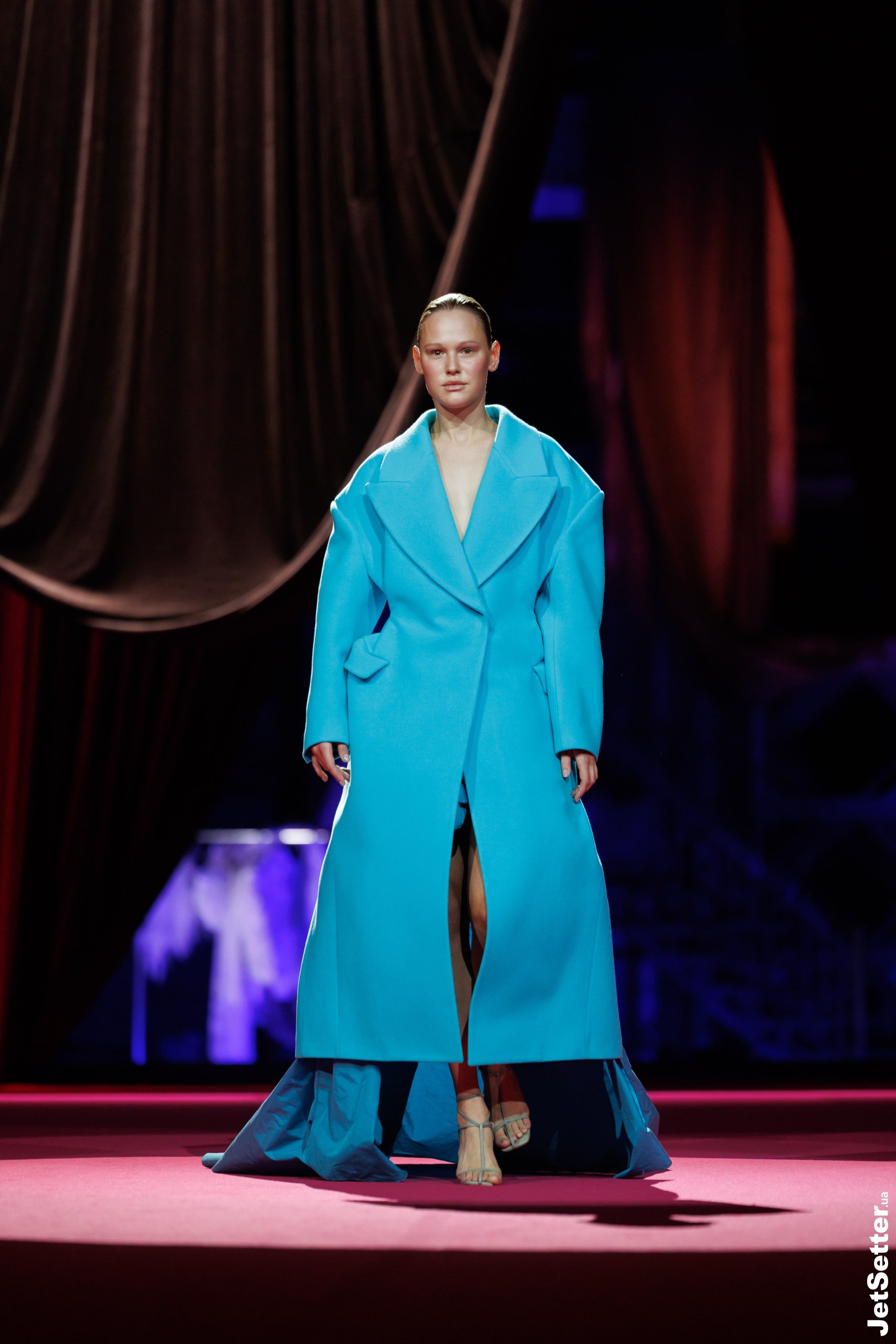 UFW: показ the COAT by Katya Silchenko FW 26/27 в Національній опері України