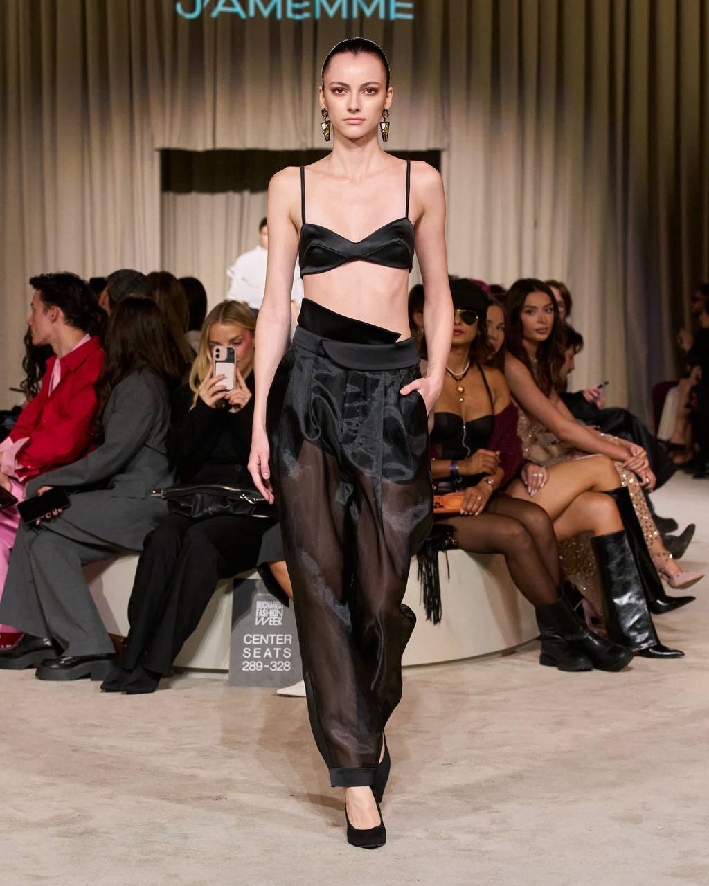 Показ J’amemme на Mercedes-Benz Bucharest Fashion Week
