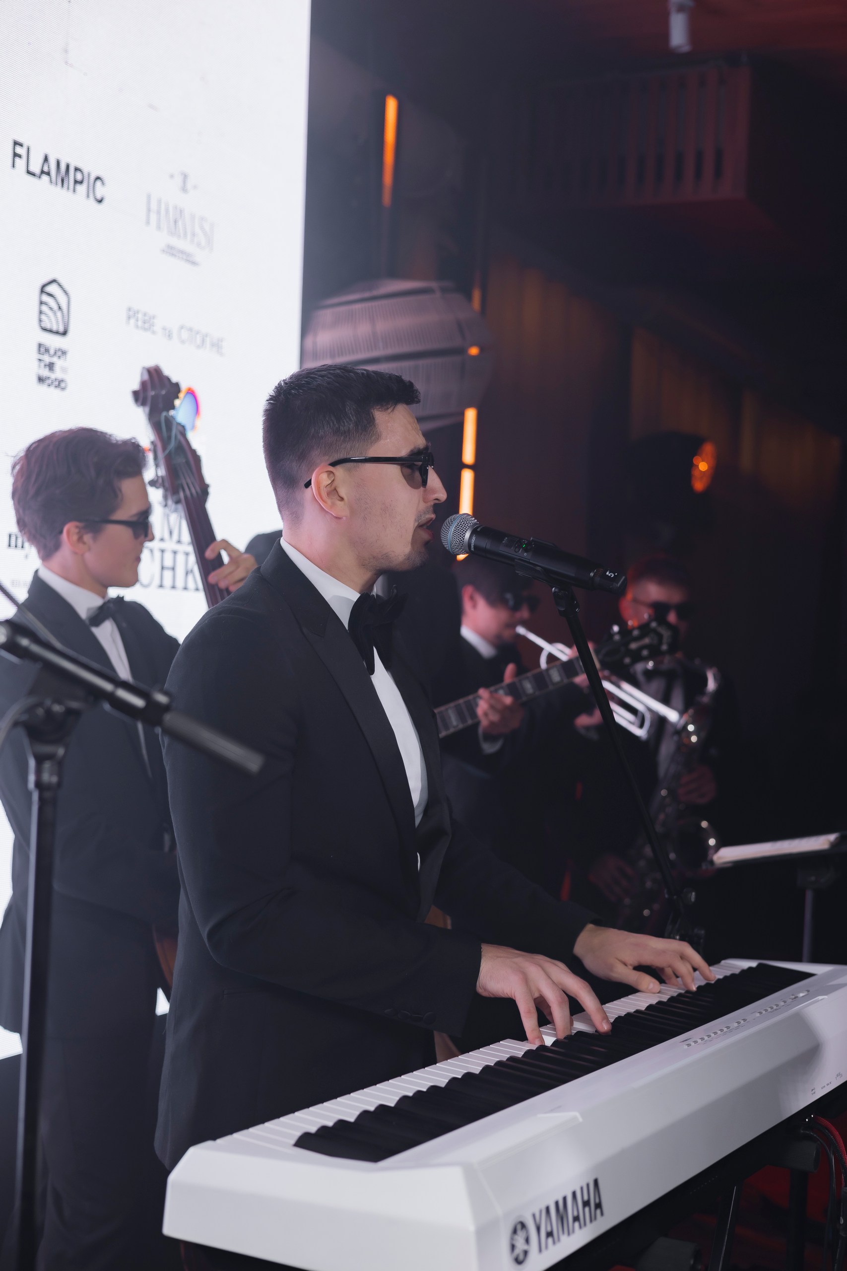 Олена Мандзюк, SAVOIA JAZZ та Наталка Денисенко на дні народженні Христини Горняк